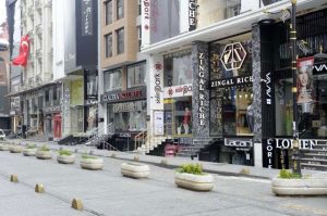 مرکز پوشاک عمده فروش گونگورن و مرتر استانبول