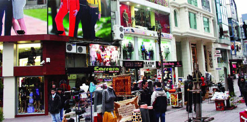 بازارعمده فروشی لباس لاله لی استانبول