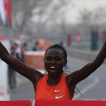 روث چپینگتیچ دونده زن کنیایی در دوی نیمه ماراتن استانبول رکورد جهانی را از آن خود کرد.