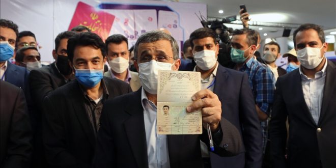 احمدی‌نژاد داوطلب نامزدی انتخابات ریاست‌جمهوری ایران شد
