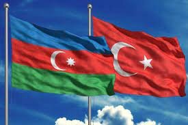وزیر دفاع جمهوری آذربایجان با همتای ترکیه‌ای خود دیدار کرد