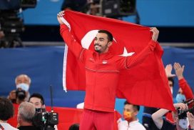 ملی‌پوش ترکیه در رقابت‌های ژیمناستیک المپیک توکیو برنز گرفت