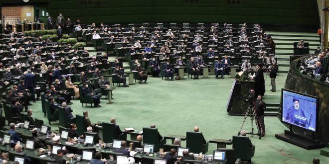 نظر مخالفان و موافقان کابینه رئیس جمهوری ایران