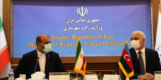تاکید مقامات ایران و آذربایجان بر توسعه روابط