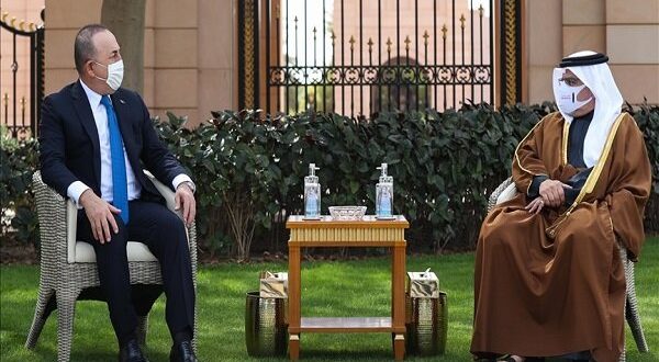وزیر خارجه ترکیه با ولیعهد بحرین دیدار کرد